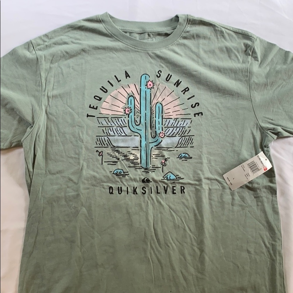 NWT Quiksilver T-shirt L
